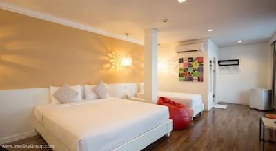 فرست هاوس هتل بانکوک