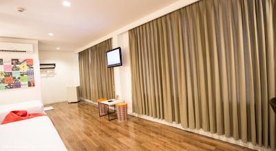 فرست هاوس هتل بانکوک