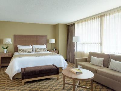 چلسیا هتل ترنتو