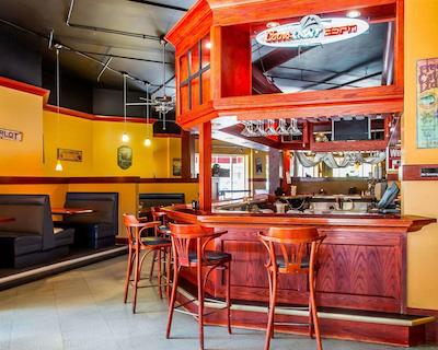 کلارین هتل اند کنفرنس سنتر