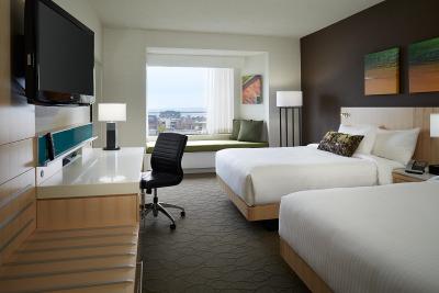 دلتا هتل پرینس ادوارد