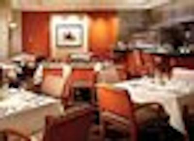 دلتا هتل وانکوور دونتون سویتز