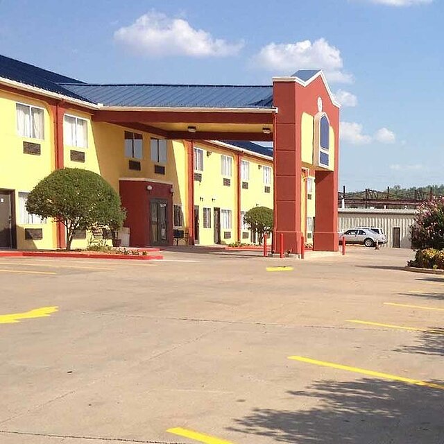 Magnuson Hotel Sand Springs – Tulsa West