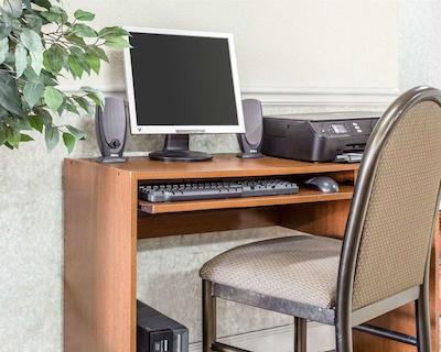 اکنو لج این اند سویتز