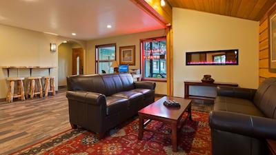 بست وسترن پتارمیگان لج