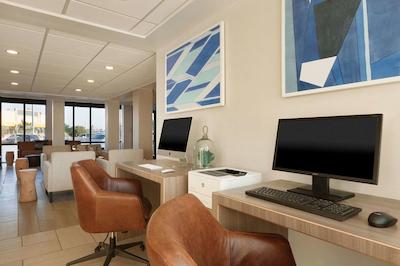 سورفبریک اُسینفرنت هتل