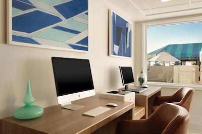 سورفبریک اُسینفرنت هتل