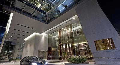 اوکورا پرستیژ بانکوک