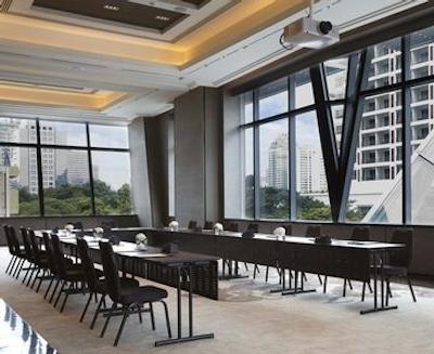 اوکورا پرستیژ بانکوک