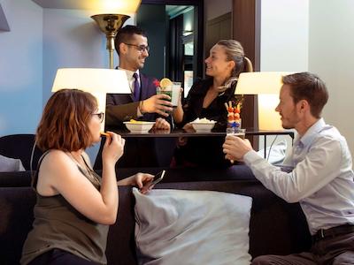 مرکور لین سنتر بیوکس ارتز هتل