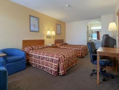 سوپر 8 واکو/مال اریا