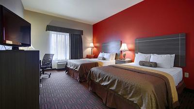 بست وسترن پلاس ممریال این اند سویتز