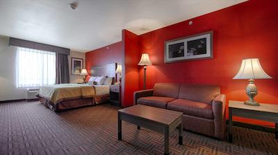 بست وسترن پلاس ممریال این اند سویتز