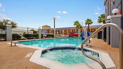 بست وسترن پلاس نردوست این اند سویتز