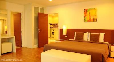 ساتورن گریس سرویسد رزیدنس