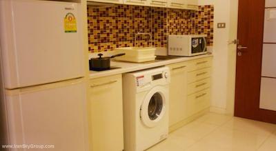 ساتورن گریس سرویسد رزیدنس