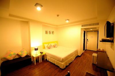 ساتورن گریس سرویسد رزیدنس