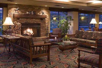 کاناناسکیز مونتین لج اوتگراف کالکشن