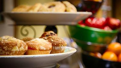 بست وسترن پلاس ونیورسیتی این