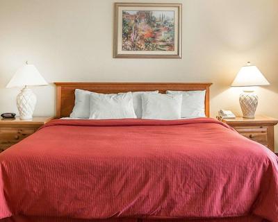 کلارین این اند سویتز