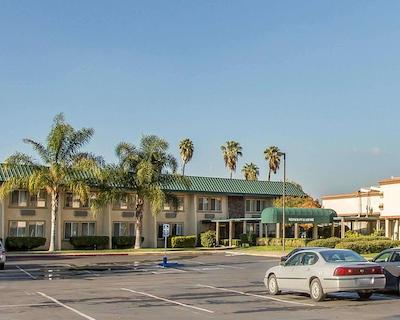 کلارین این اند سویتز