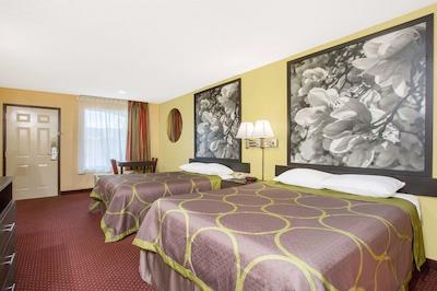 سوپر 8 سومتر