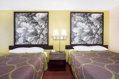 سوپر 8 سومتر