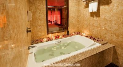 پیناکل گرند جومتین ریزورت