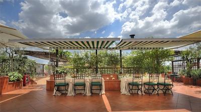 هتل دیانا روف گاردن