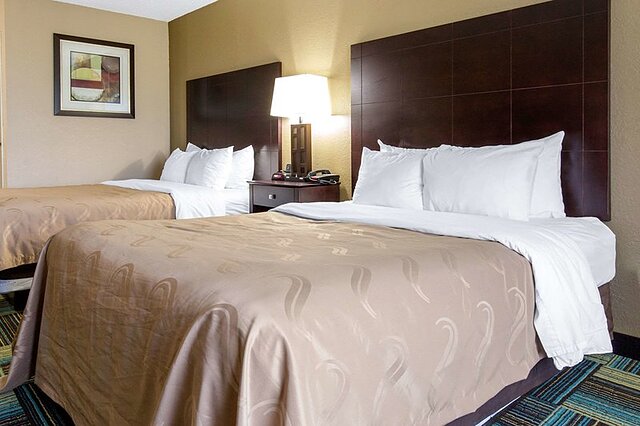 Quality Inn and Suites Arnold – St Louis