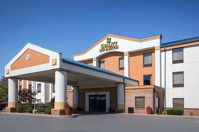 Quality Inn and Suites Arnold – St Louis