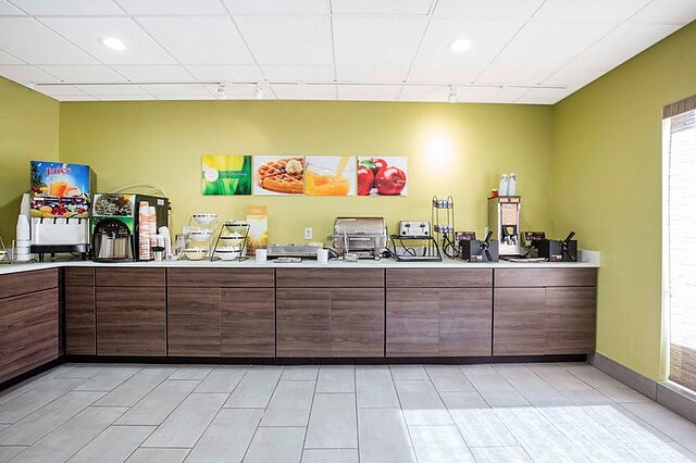 Quality Inn and Suites Arnold – St Louis