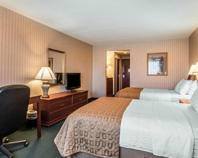 کلارین اُنئونتا