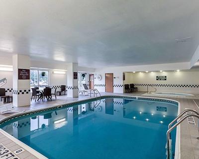 کمفرت این ایست