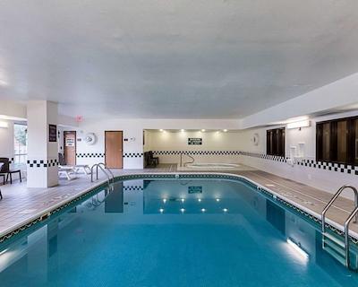 کمفرت این ایست