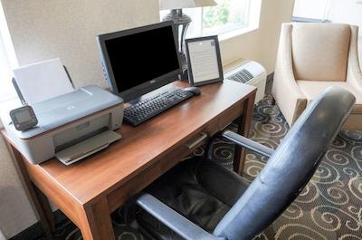 کمفرت این اند سویتز نرد