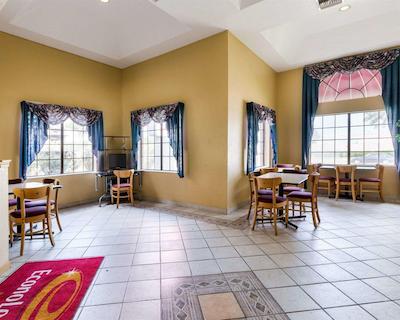 اکنو لج هوستون هببای آیرپرت