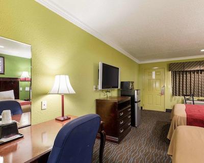 اکنو لج هوستون هببای آیرپرت