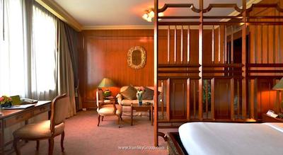 د تاوانا بانکوک