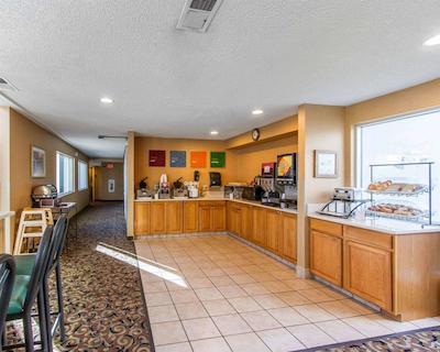 کمفرت این ات د زو