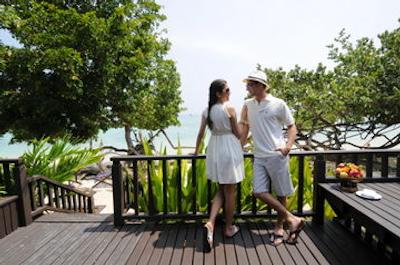 هالیدی این ریزورت فی فی آیلند