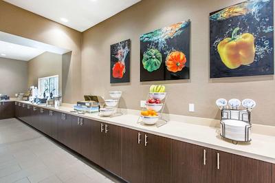 کمفرت این اند سویتز زو اسیا ورلد اریا