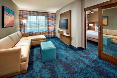 هموود سویتز بای هیلتون سان دیگو هتل سیرکل/اسیا ورلد اریا