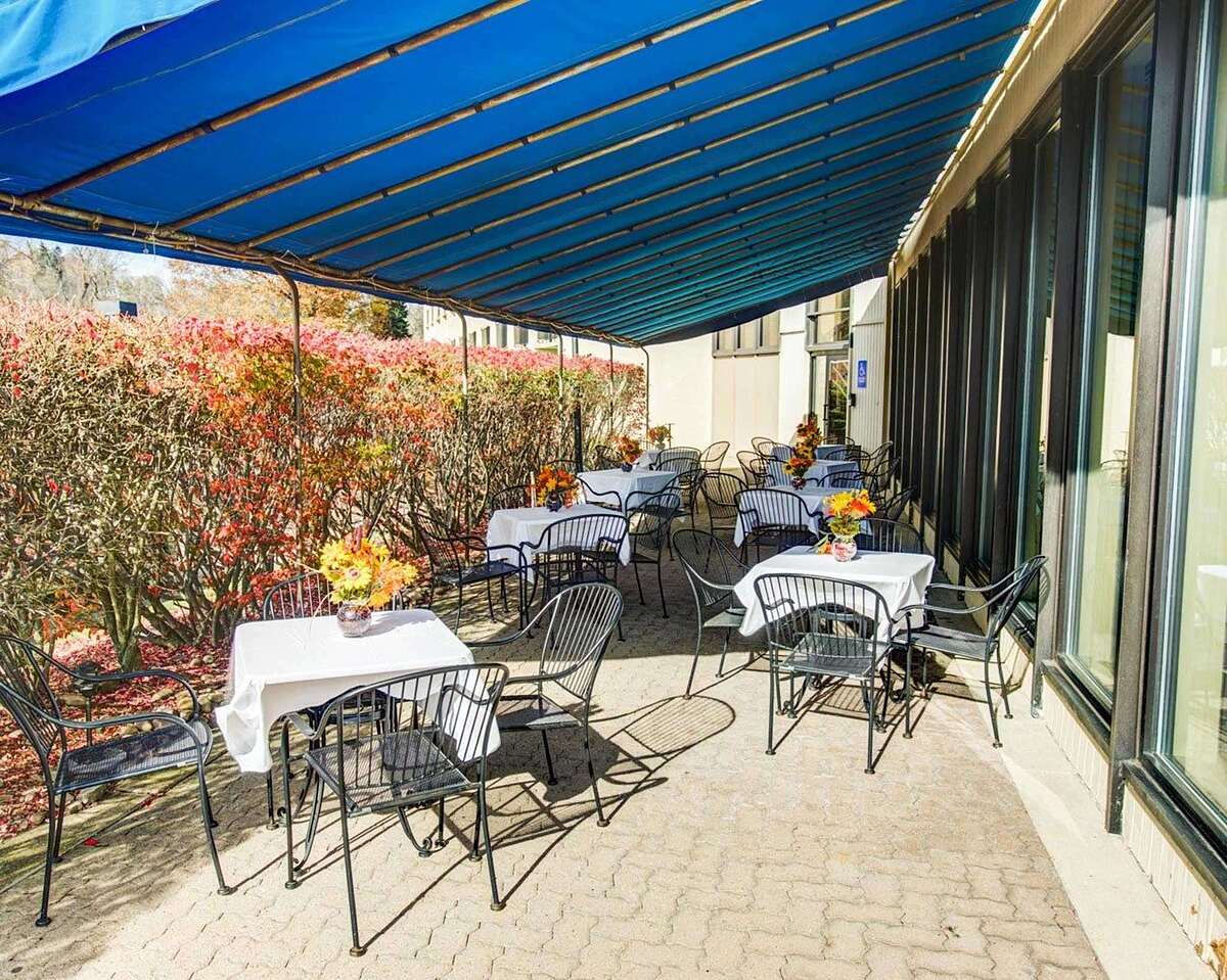 کمفرت این کنفرنس سنتر