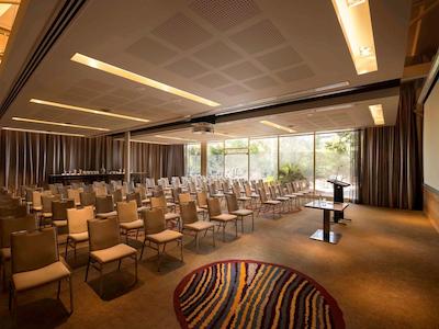 دسرت گاردنز هتل