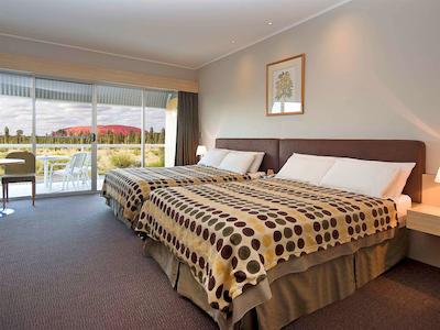 دسرت گاردنز هتل