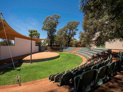 دسرت گاردنز هتل