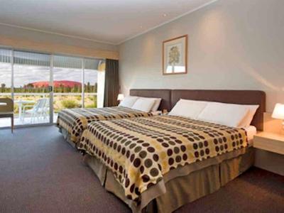 دسرت گاردنز هتل