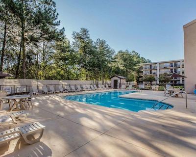 کلارین سویتز اوگوستا