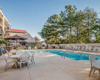 کلارین سویتز اوگوستا